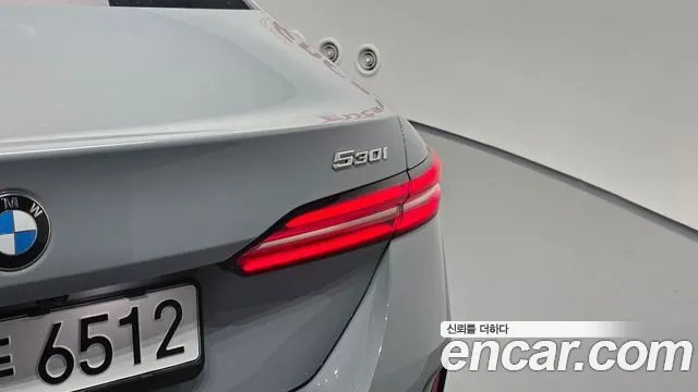 BMW 5 Series G60 — Фото автомобиля 8