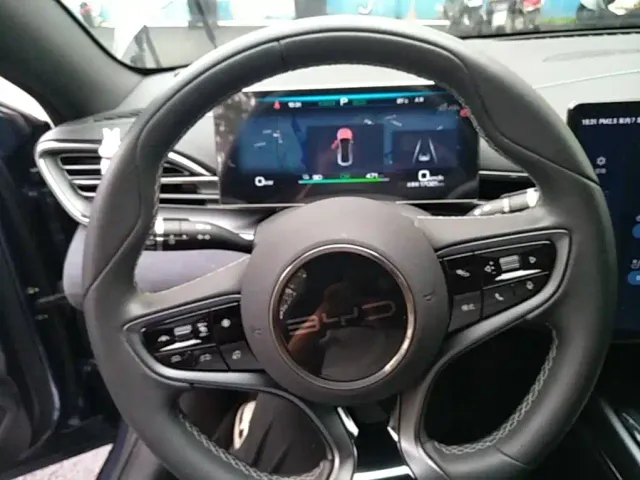 BYD Seal — Фото автомобиля 10