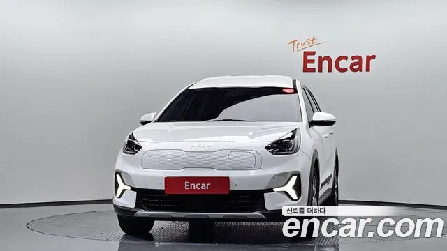 Kia Niro Niro Plus Air — Фото автомобиля 3