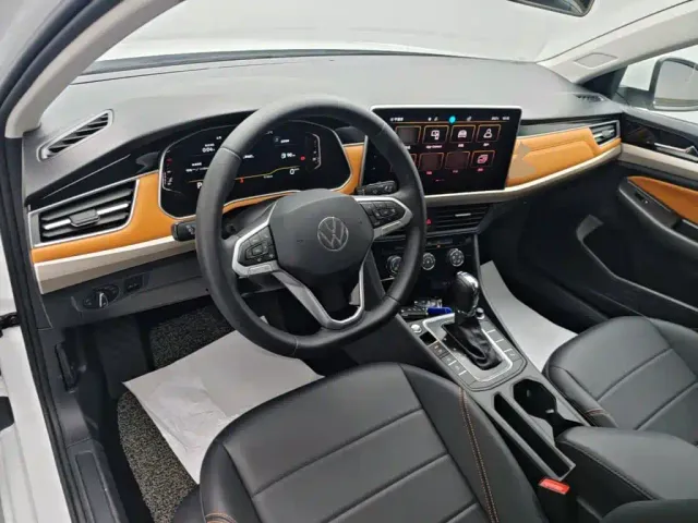 Volkswagen Bora — Фото автомобиля 9