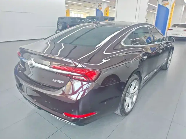 Buick LaCrosse — Фото автомобиля 6