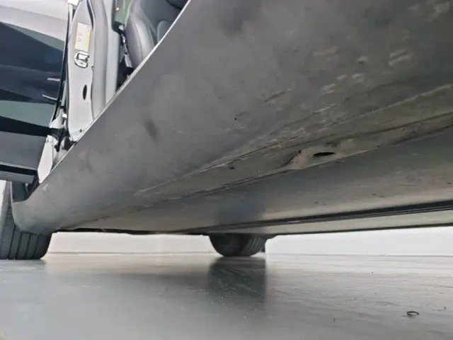 Tesla Model Y — Фото автомобиля 20
