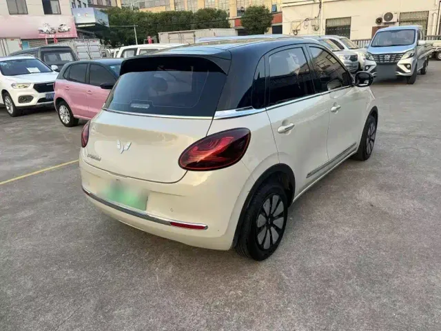 Wuling Bingo — Фото автомобиля 11