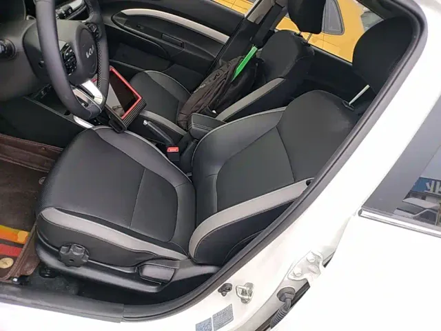 Kia KX1 — Фото автомобиля 10