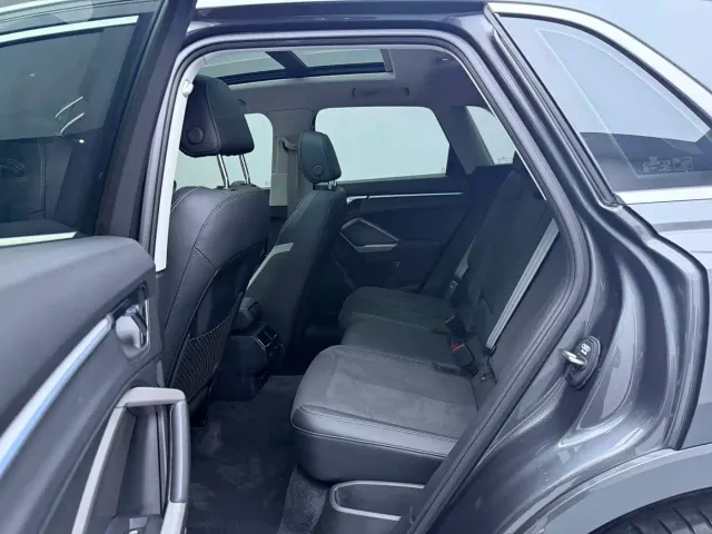 Audi Q3 — Фото автомобиля 9