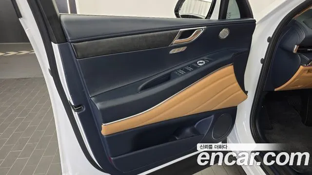 Genesis GV80 2.5T Бензин AWD — Фото автомобиля 22