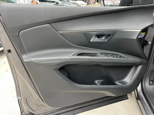 Peugeot 4008 — Фото автомобиля 7