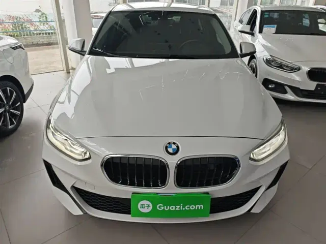 BMW 1 Series — Фото автомобиля 2