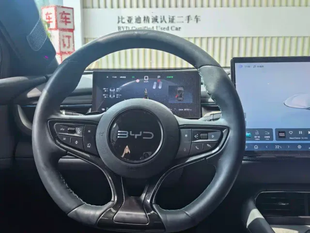 BYD Seal 06 GT — Фото автомобиля 8