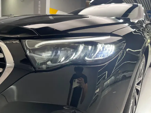 Mercedes-Benz E-Class — Фото автомобиля 14