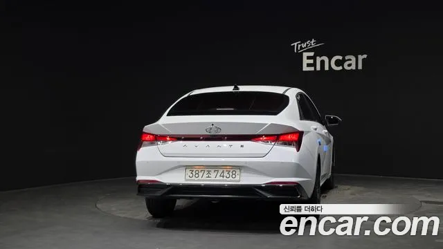 Hyundai AVANTE Avante (CN7) — Фото автомобиля 4