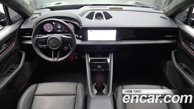 Porsche Macan — Фото автомобиля 7
