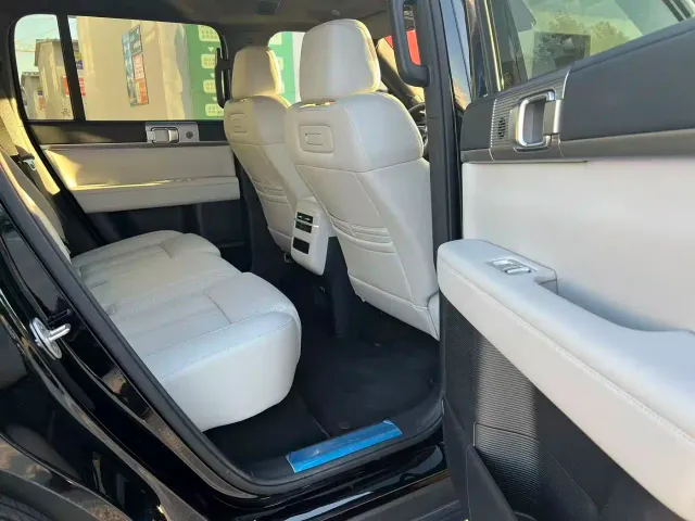 BYD FangChengBao Titanium 7 — Фото автомобиля 7