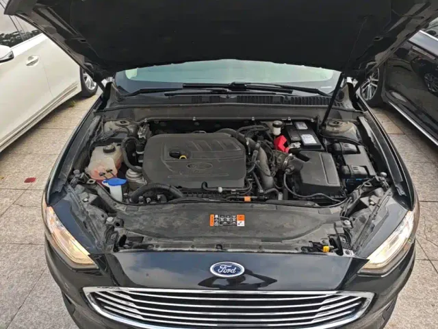 Ford Mondeo — Фото автомобиля 19
