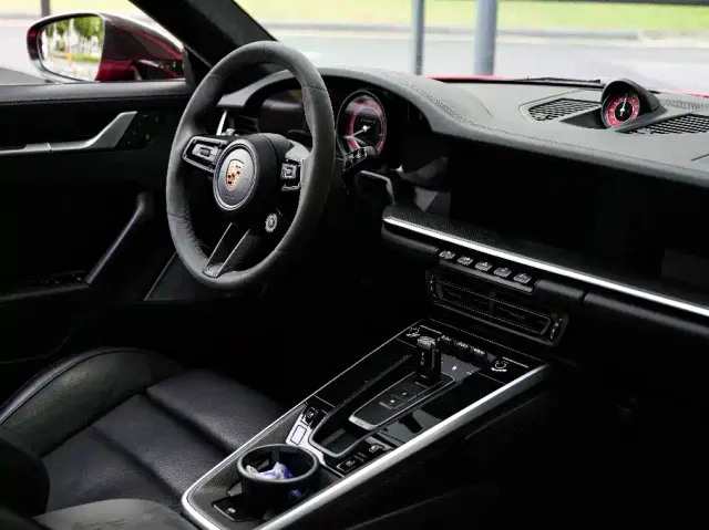 Porsche 911 — Фото автомобиля 15
