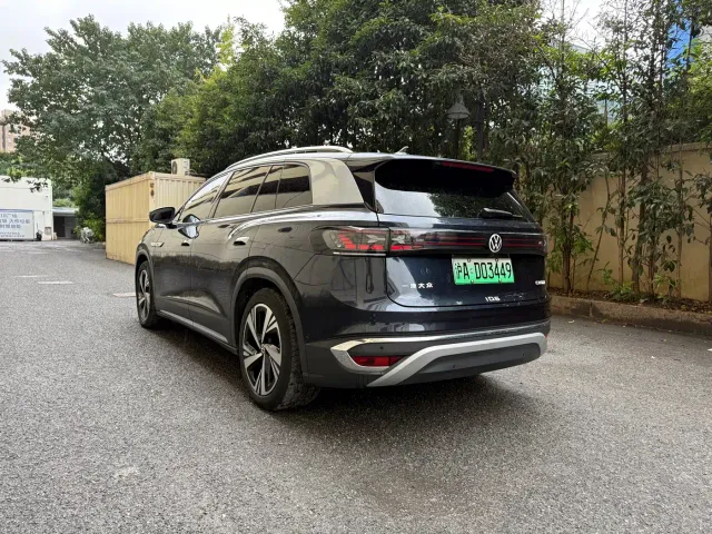 Volkswagen ID.6 Crozz — Фото автомобиля 9