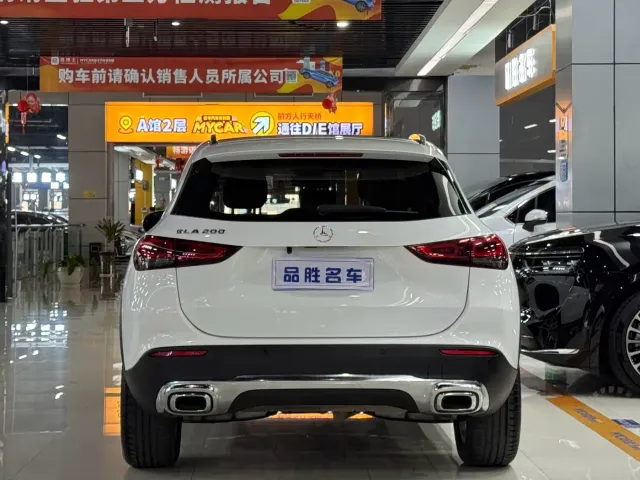 Mercedes-Benz GLA-Class — Фото автомобиля 5
