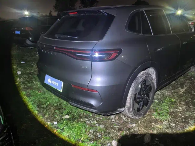 Geely Galaxy E5 — Фото автомобиля 3