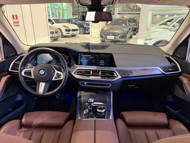 BMW X5 — Фото автомобиля 15