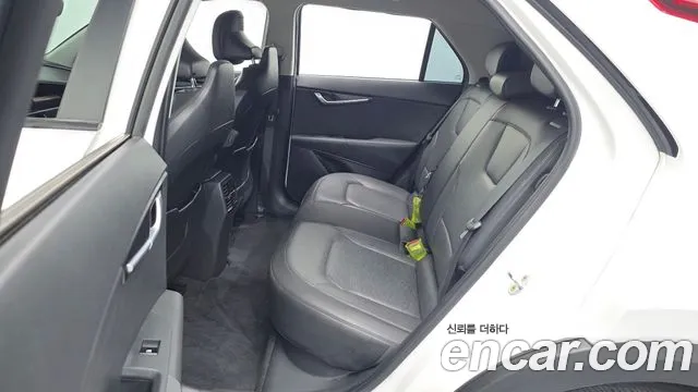 Kia Niro New — Фото автомобиля 23