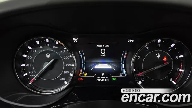 Maserati Quattroporte — Фото автомобиля 8