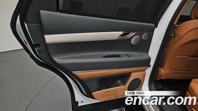 Genesis GV80 2.5T Бензин AWD — Фото автомобиля 21
