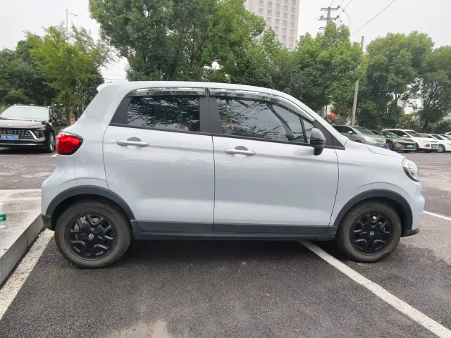 Leapmotor T03 — Фото автомобиля 3