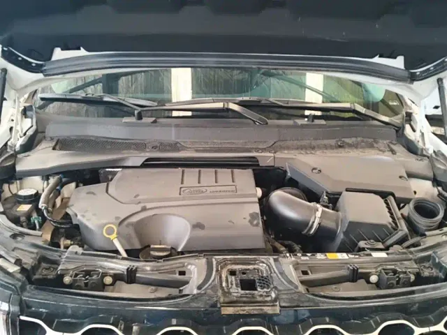 Land Rover Discovery Sport — Фото автомобиля 19
