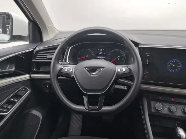 Jetta VS5 — Фото автомобиля 11