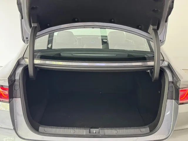 BYD Qin L — Фото автомобиля 7
