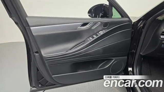 Genesis G80 Бензин 2.5 турбо 2WD — Фото автомобиля 23