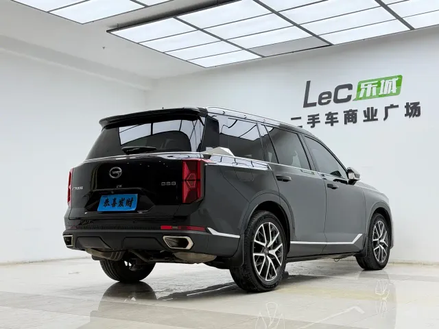 GAC Trumpchi GS8 — Фото автомобиля 16