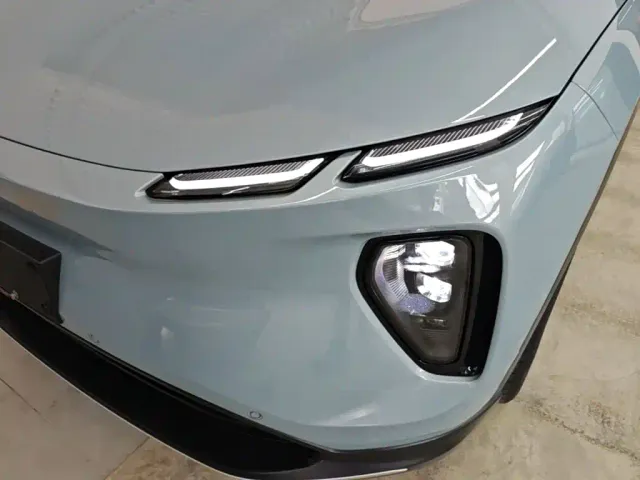 Nio EC6 — Фото автомобиля 23