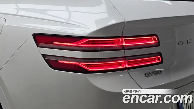 Genesis GV80 — Фото автомобиля 23
