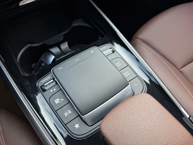 Mercedes-Benz GLB-Class — Фото автомобиля 15