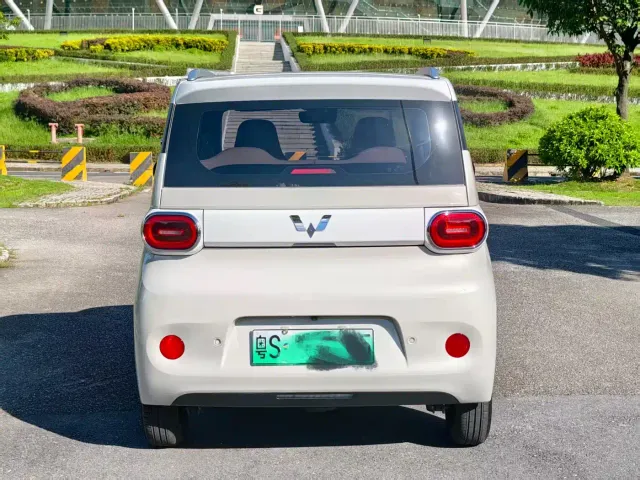 Wuling Hongguang Mini EV — Фото автомобиля 3