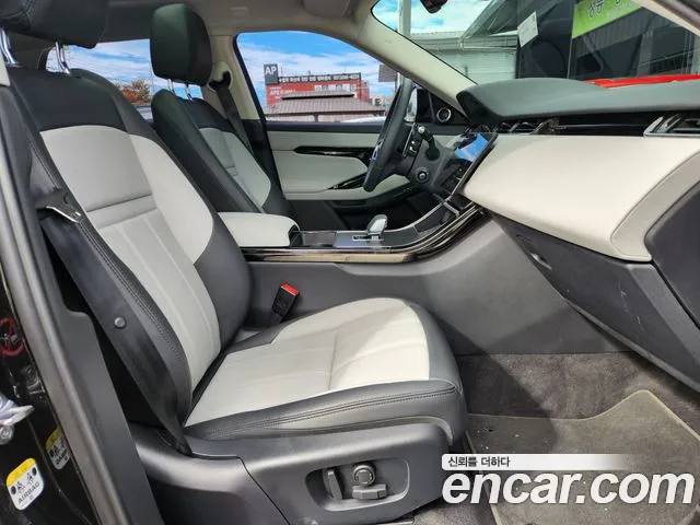 Land Rover Range Rover Evoque — Фото автомобиля 19