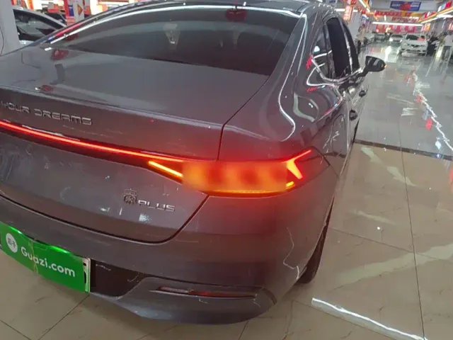 BYD Qin PLUS — Фото автомобиля 7