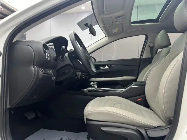 Kia K3 — Фото автомобиля 7