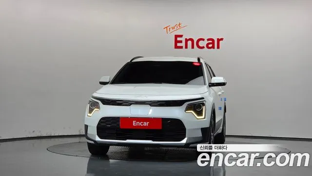 Kia Niro Niro (New) — Фото автомобиля 3