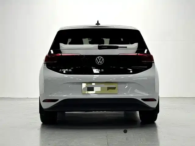 Volkswagen ID.3 — Фото автомобиля 8