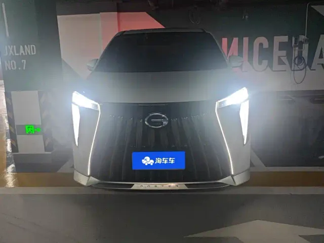 GAC Trumpchi M8 — Фото автомобиля 2