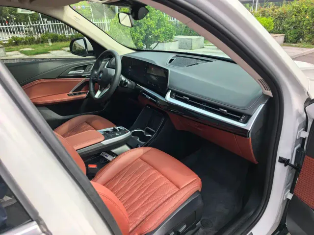 BMW X1 — Фото автомобиля 6