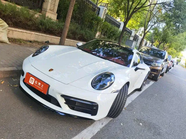Фотография автомобиля — Porsche 911
