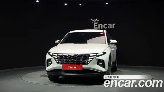 Hyundai Tucson Tucson (NX4) Бензин 1.6 турбо 2WD — Фото автомобиля 3