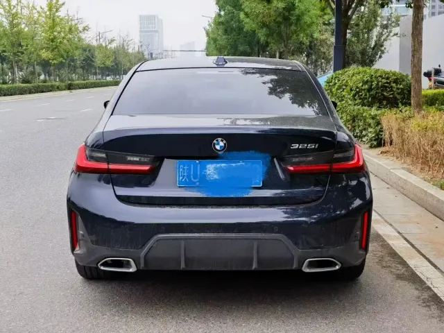 BMW 3 Series — Фото автомобиля 8