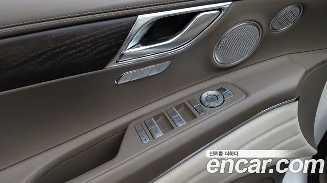 Genesis GV80 — Фото автомобиля 29