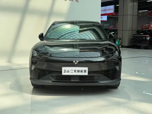Jiyue Ji Yue 01 — Фото автомобиля 2