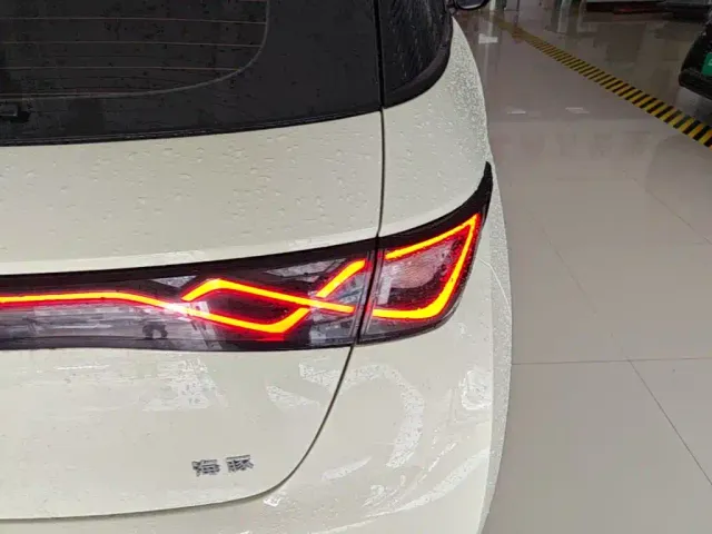 BYD Dolphin — Фото автомобиля 23