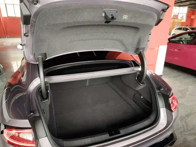 Xiaomi SU7 — Фото автомобиля 14